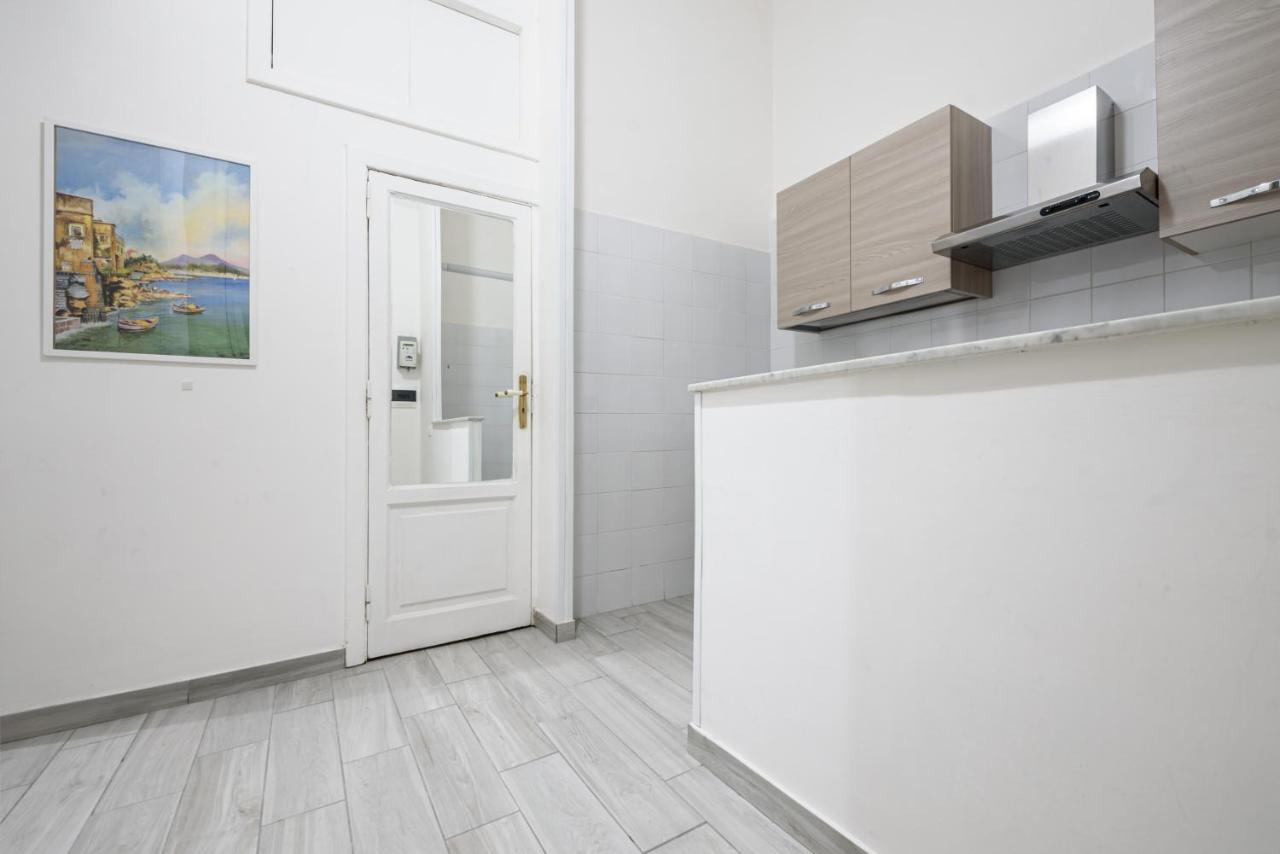Vico Mastellone 16 Apartment เนเปิลส์ ภายนอก รูปภาพ