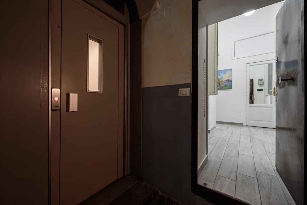 Vico Mastellone 16 Apartment เนเปิลส์ ภายนอก รูปภาพ